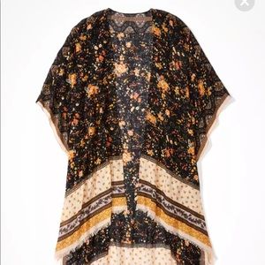 American Eagle floral midi kimono - NWT